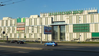 Переоформление витрины Русклимат в ТК Каширский двор-1