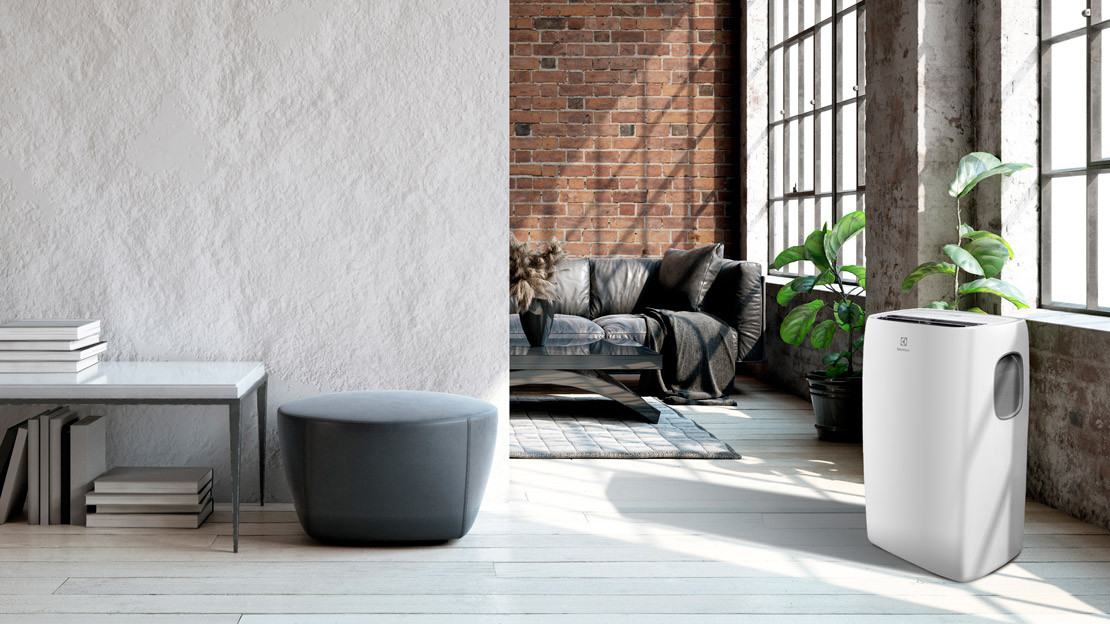 Мобильный напольный кондиционер Electrolux Loft EACM-8 CL/N3